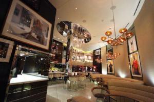FISH AND FIZZ AT CAESARS